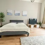 公寓 Fullhouse - - B7 - 3 Bedrooms - Smarttv - Nespresso *