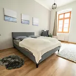 Fullhouse - - B7 - 3 Bedrooms - Smarttv - Nespresso 格尔利茨