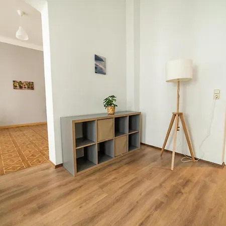 Fullhouse - - B7 - 3 Bedrooms - Smarttv - Nespresso Görlitz